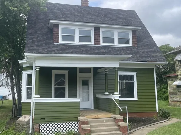 2413 Felix St, Saint Joseph, MO 64501