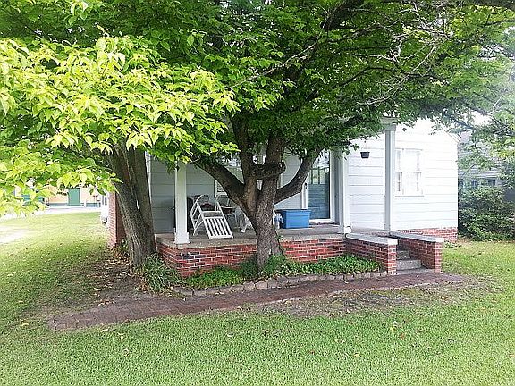 4th image of 118 Leslie Newsome Ave