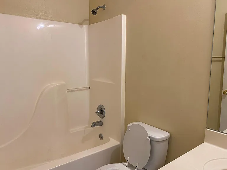 3700 Roswell Pl — Photo 3