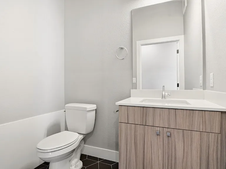 1272 Stuart St — Photo 5