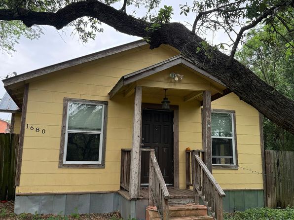 1680 Hofheinz St