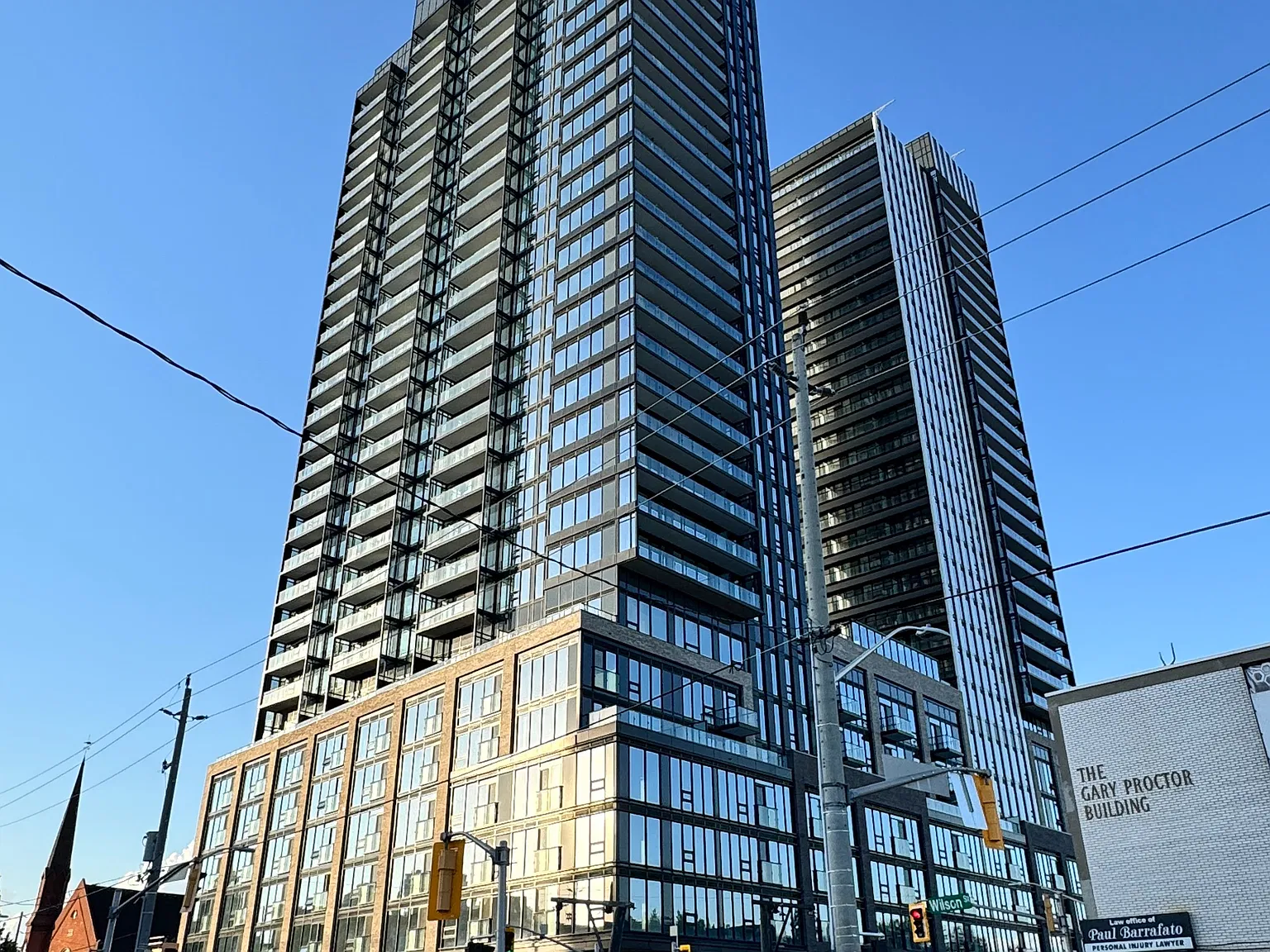2 bed, $1,899 — Photo 1