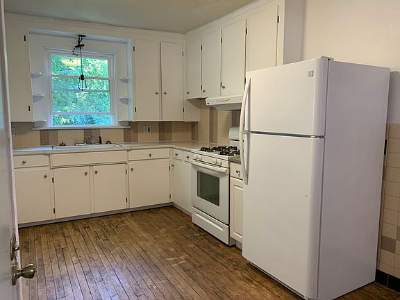 4th image of 47-49 Prospect St