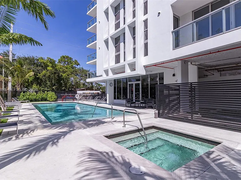 13800 Highland Dr #Penthouse 4 — Photo 39