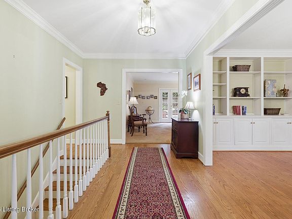 5th image of 5208 Indian Woods Ct
