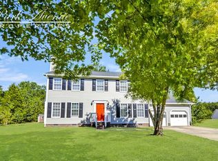 9 Periwinkle Ct, Durham, NC 27703