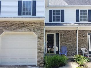 1548 Pinewind Dr, Alburtis, PA 18011