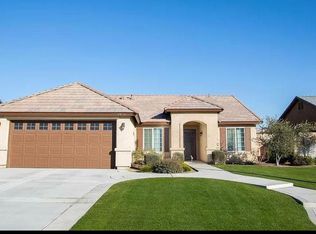 3900 Cornerstone Way, Bakersfield, CA 93311