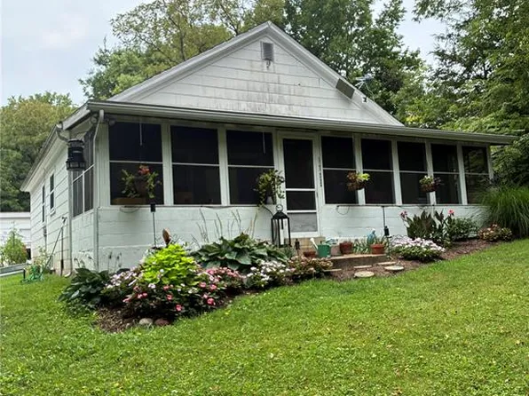 1765 Grothe Rd, Wentzville, MO 63385