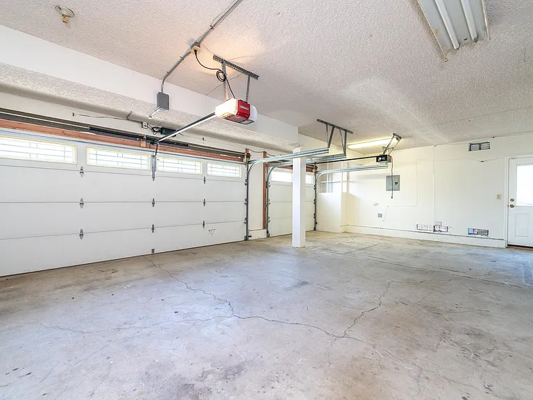 24692 Kings Rd — Photo 19