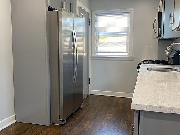 5th image of 13121 S Avenue O