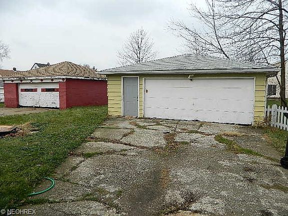 2nd image of 13354 Carrington Ave