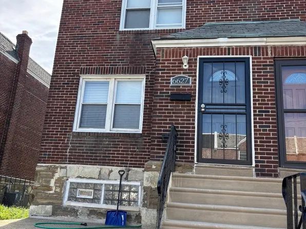 6627 Oakland St, Philadelphia, PA 19149