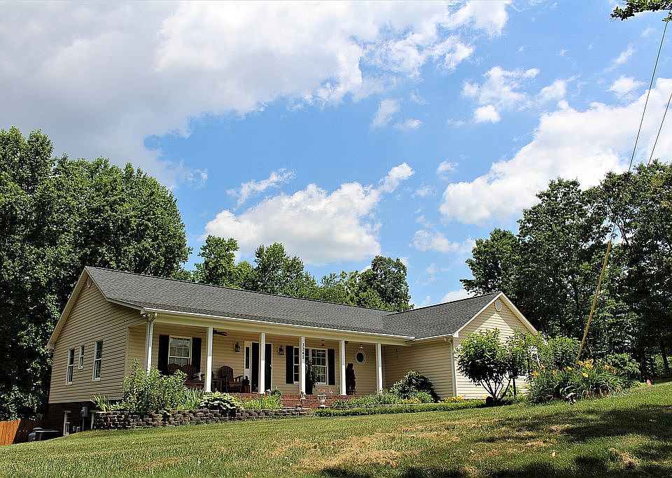 1st image of 3242 Lawing Ln