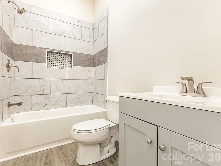 1205 S Lafayette St — Photo 10