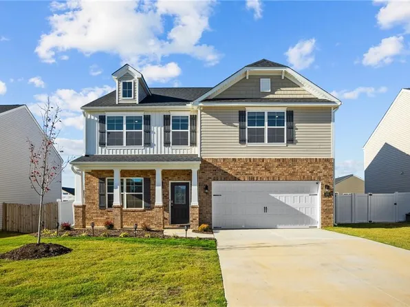 1201 Green Vista Way, Graham, NC 27253