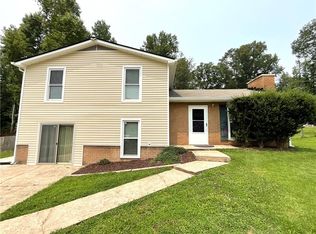 2082 Chestnut Log Dr, Lithia Springs, GA 30122