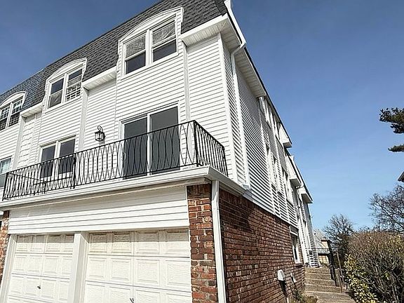 5th image of 1617 Bell Blvd #2