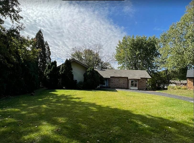1st image of 5721 Chadbourne Cir