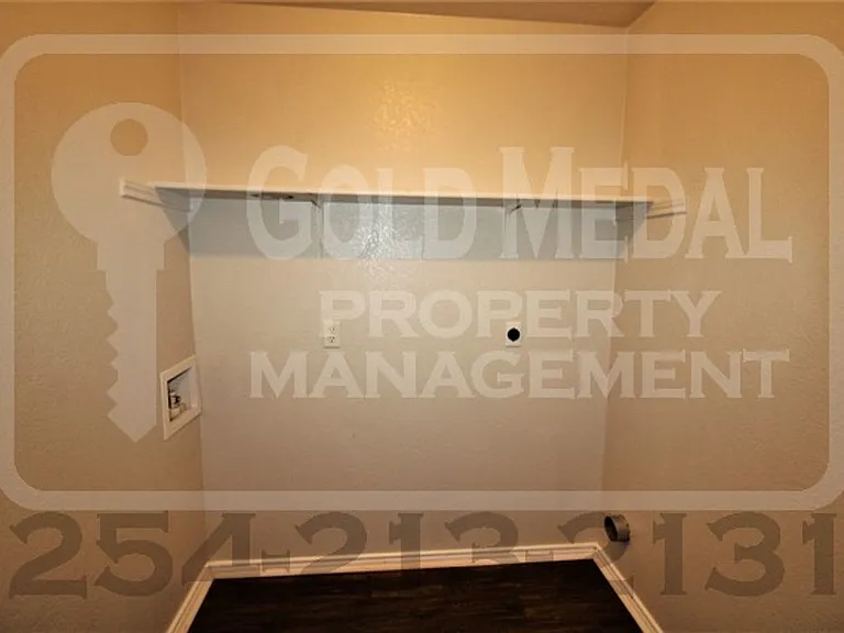 4205 Alan Kent Dr — Photo 7