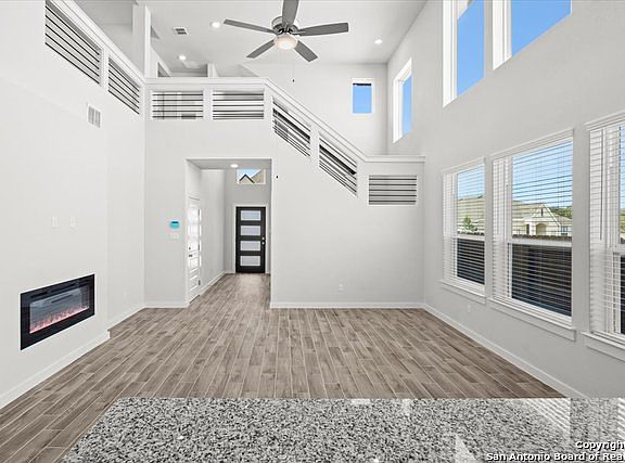 4th image of 1616 Seekat Dr