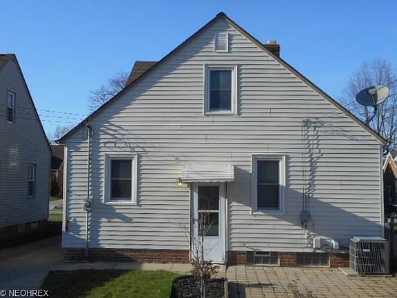 4th image of 2715 Brookdale Ave