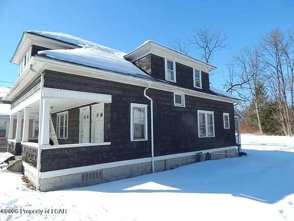 4th image of 1000 Lower Demunds Rd