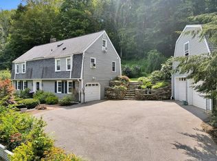 158 S Main St, Marlborough, CT 06447