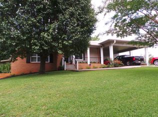 1300 W Buford St, Gaffney, SC 29341