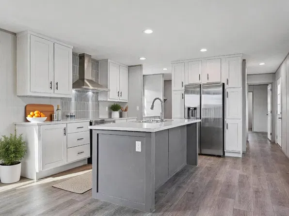 1800 Oak Grove Rd E #249, Burleson, TX 76028