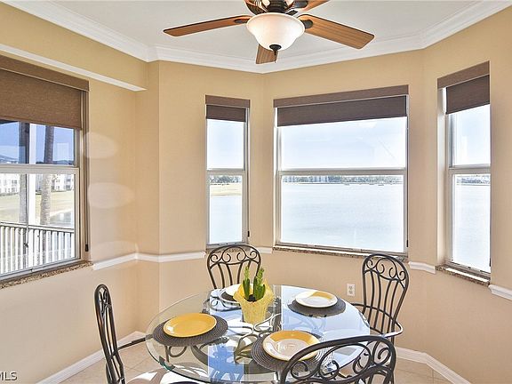 4th image of 10361 Butterfly Palm Dr APT 723