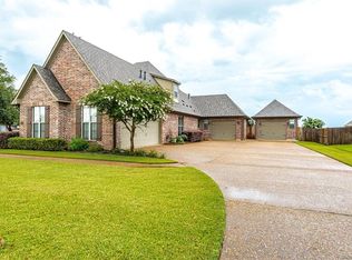 229 Crighton Rdg, Bossier City, LA 71111