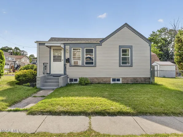 26 Thomas Street, Toms River, NJ 08753