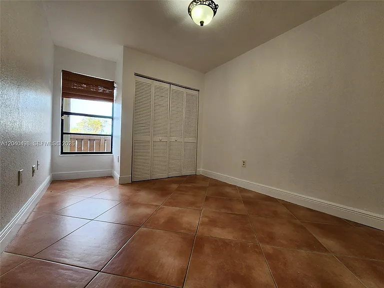 13412 SW 17th Ter — Photo 10