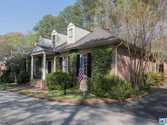 2nd image of 19 Cross Creek Ln