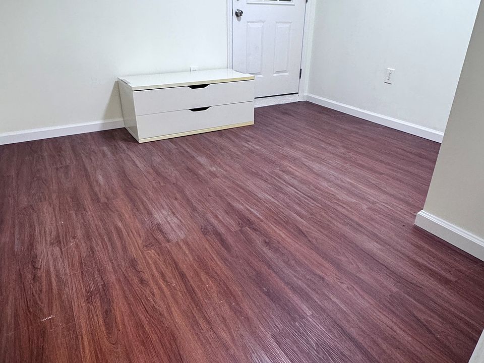2nd image of 5433 Arnold Ave #2FAM
