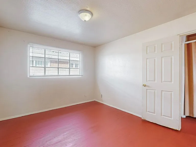 1033 Louisiana Blvd SE — Photo 28
