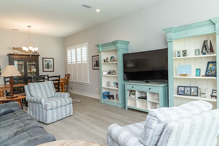 110 Oak Park Dr — Photo 14