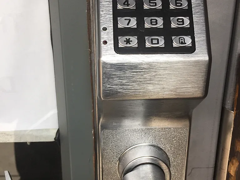 24/7 Building Security