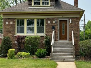 810 Forestview Ave, Park Ridge, IL 60068