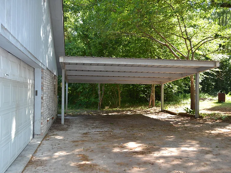 511 White Oak Dr — Photo 18