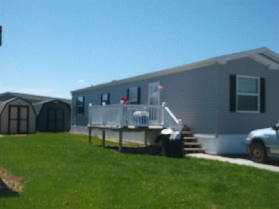 1st image of 12 N Byron Dr