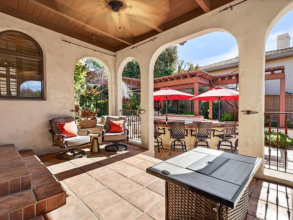 3rd image of 4505 Echo Springs Cir