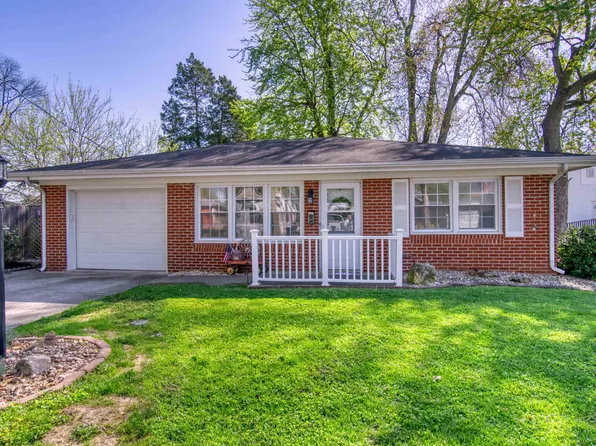 204 N Elm St, Fort Branch, IN 47648
