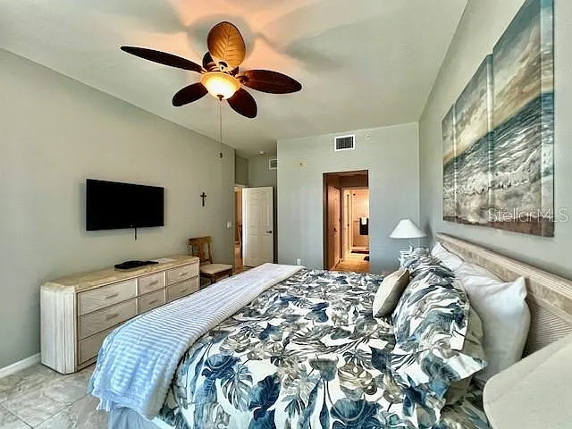2060 Matecumbe Key Rd #2102 — Photo 19
