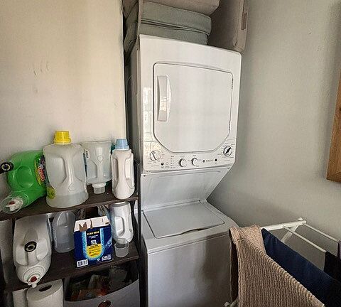 5th image of 50 Derby St #3X