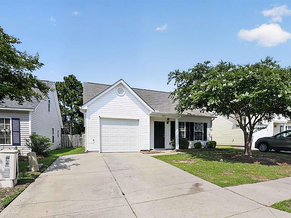 5th image of 111 Donau Dr