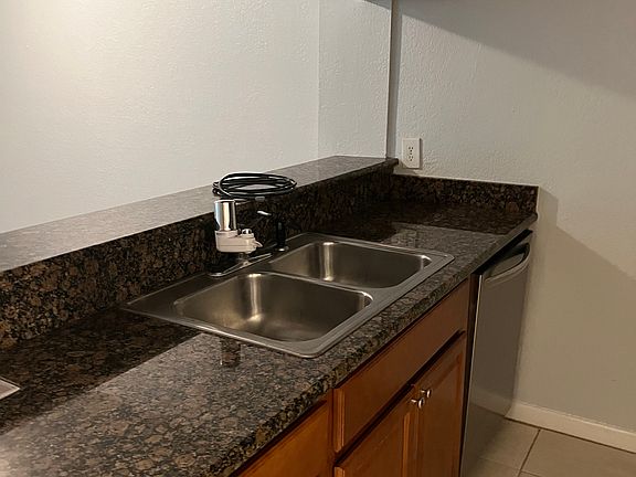 4th image of 5440 S Macdill Ave