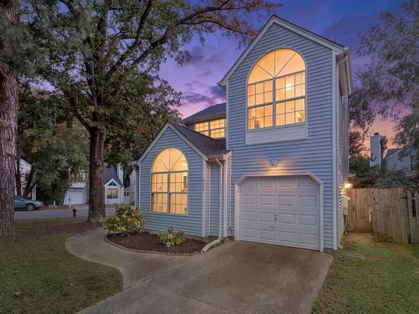 470 Wrenn Cir, Newport News, VA 23608