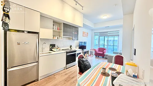 395 Dundas St W Photo 1